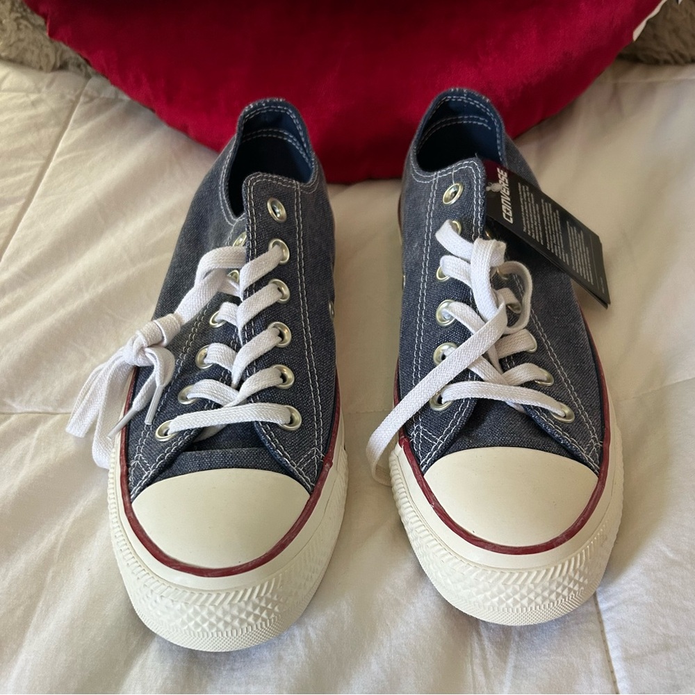 NWT Denim Converse